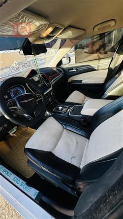 Chrysler 300